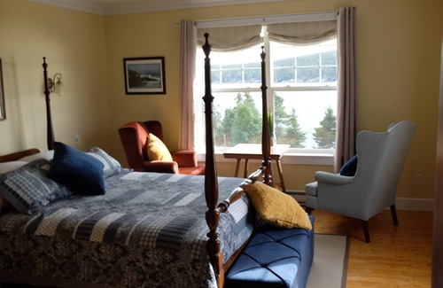 Bay Bulls Bed & Breakfast | The Bread & Cheese Country Inn