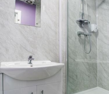 Aberfeldy Hotel | The Breadalbane Arms Room Only Hotel