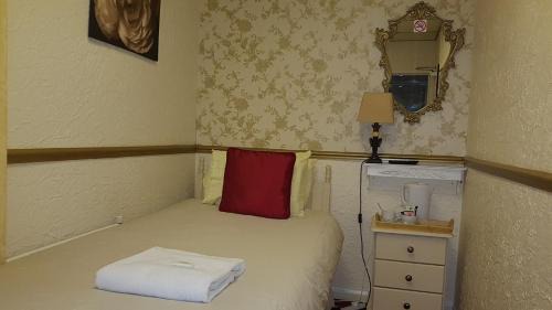 Blackpool Town Center House | The Brema Hotel