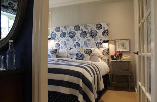 Broadway Hotel | The Broadway Hotel