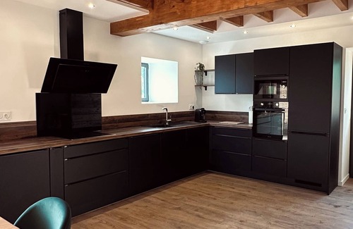 Loubajac House | The Buala barn with heated swimming pool