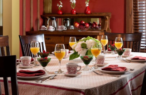 Regent Bed & Breakfast | The Buckingham Inn