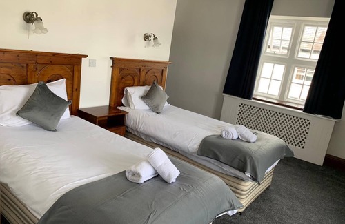 Llangefni Hotel | The Bull Hotel