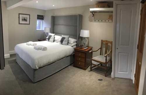 Hartshorne Hotel | The Bulls Head