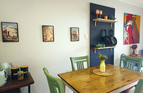 Frog Rock Apartment | The Burrow: Creative Retreat & Showroom Stay in Frog Rock