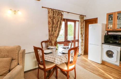 Wing Cottage | THE BYRE, pet friendly, character holiday cottage in Milton