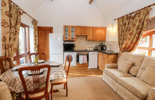 Wing Cottage | THE BYRE, pet friendly, character holiday cottage in Milton