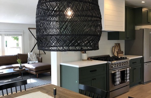 Town of Jerusalem Cabin | The Cabin- A Gorgeous Newly Renovated Waterfront Cabin