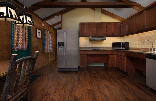 Bay Lake Apartment | The Cabins at Disney's Fort Wilderness Resort