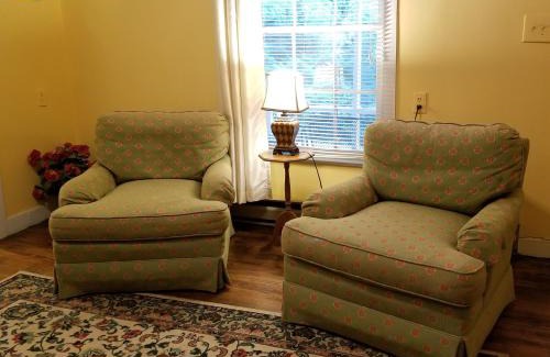 Crumpler House | The Cabins at Healing Springs