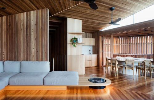 Mollymook Beach House | The Cake House Mollymook Beach