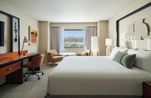 Camelback East Hotel | The Camby, Autograph Collection