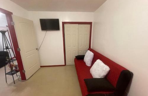 Canarsie Apartment | The Canarsie Retreat