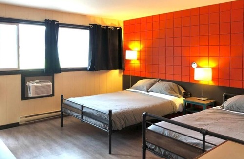 East Kootenay Hotel | The Canterbury Inn of Downtown Invermere