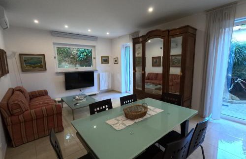 Ischia Porto Apartment | The Capitain's Cove by IschiaEXP