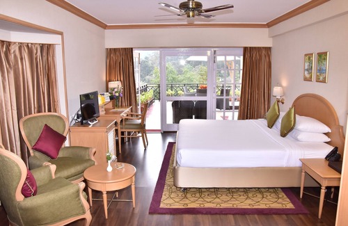 Kodaikanal Resort | The Carlton