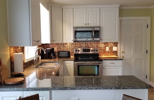 West Jefferson House | The Carolina Place, walking distance to downtown