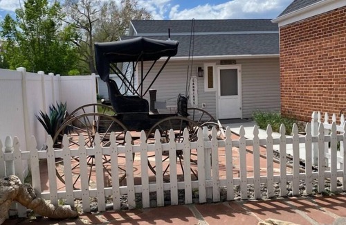 Panguitch Apartment | The Carriage House - Great apartment and centrally located in Panguitch Town