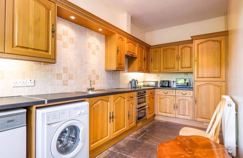 Woolhope Cottage | THE CARTHOUSE, pet friendly, with a garden in Woolhope