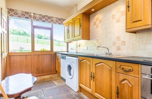 Woolhope Cottage | THE CARTHOUSE, pet friendly, with a garden in Woolhope