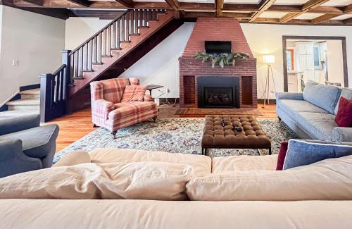 Fair Haven House | The Cave Inn