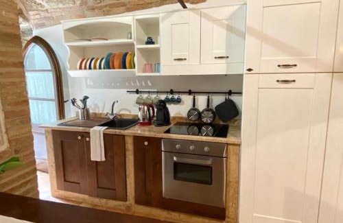 Sarteano House | The Cave