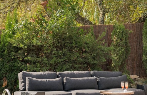 Betis House | The Cave (Small) - Luxury in the countryside