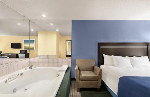 Auburn Hotel | The Cayuga Inn at the Finger Lakes