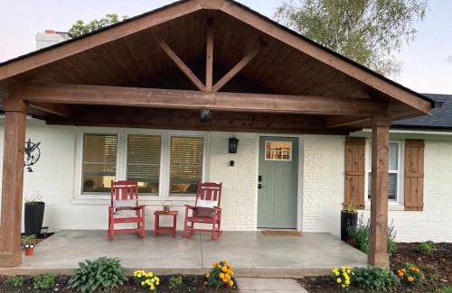 Floyd House | The Chantal Verdugo House