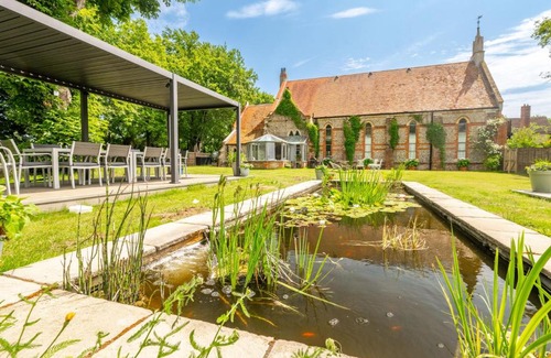 Bintree House | The Chapel