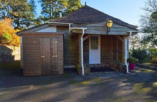 Haytor Vale House | The Chapel - One Bedroom House, Sleeps 2