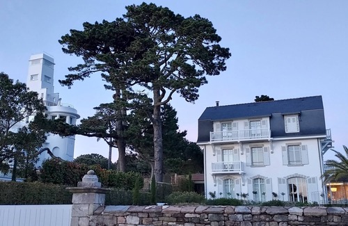 Benodet Apartment | The charm of a rental with stunning sea views in Bénodet