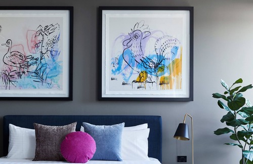 Box Hill Hotel | The Chen Melbourne - Art Series