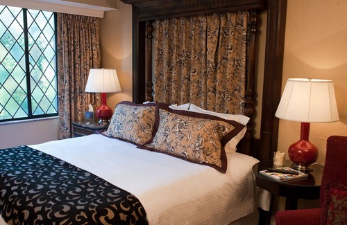 Richmond Heights Hotel | The Cheshire