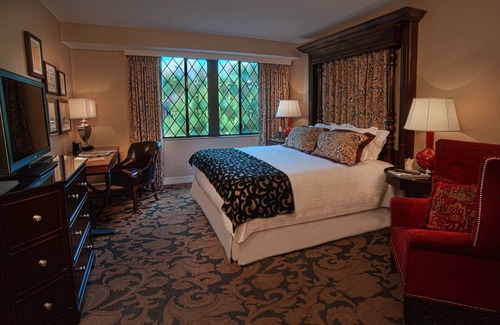 Richmond Heights Hotel | The Cheshire