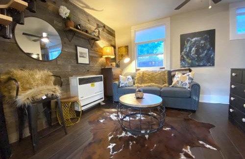 University Park House | The Chic Guest Retreat in Old Town near CSU!