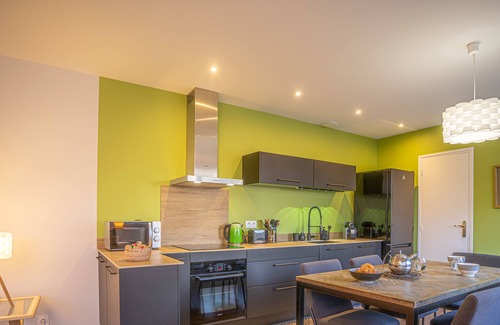 Limoges Apartment | The Chinchauvaud Cosy - Oasis of Freshness in the Heart of the City