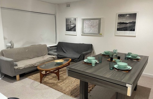 Kensal Green House | The CiniCue House nCinema room and pool table. nPrime location,Nottinghill