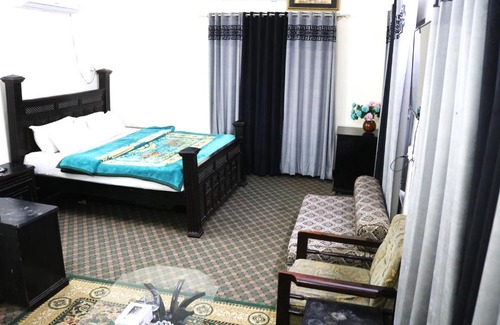 G-6 Sector House | The City Lodge