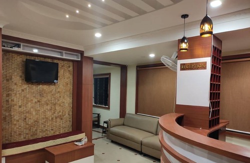 Mylapore Tiruvallikk Hotel | THE CITY RESIDENCY