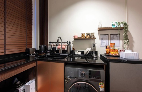 China Town Hotel | The City Yaowarat Hostel