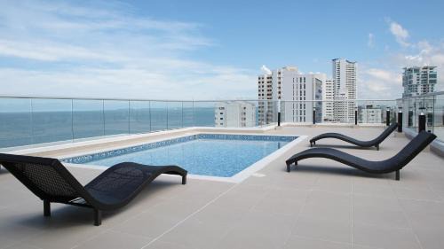 El Cabrero Apartment | The Clover Suite