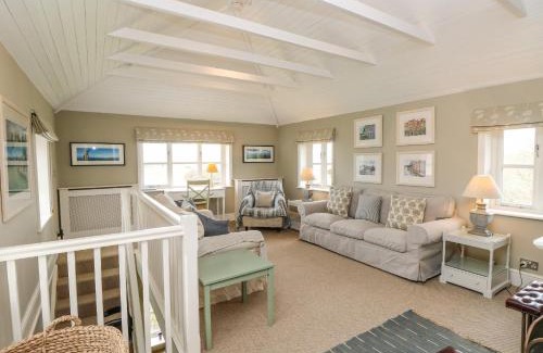 Chale House | The Coach House