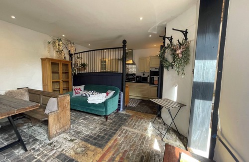 Seabrook House | The Coach House, Sandgate, Kent. A quirky seaside escape!