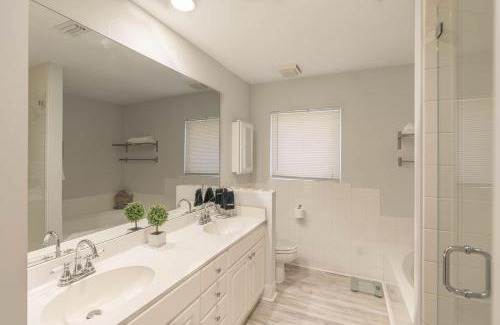 Palm Beach Shores House | The Coastal Duo Escape