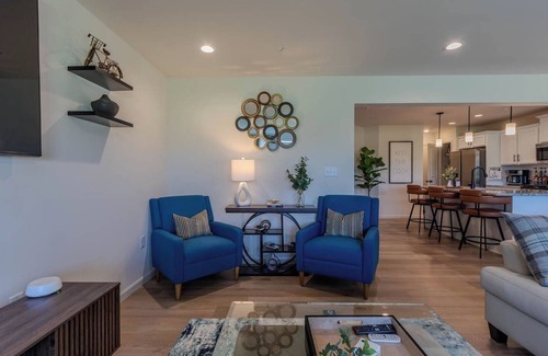 State College House | The Cobbin Luxe: Luxe Stay Minutes from Penn State