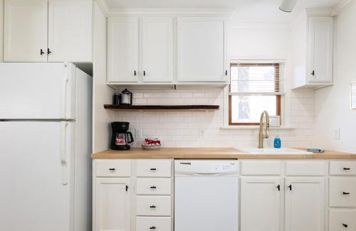 Traverse City House | The Cochlin Cottage, AC, Fenced Backyard, Fire pit