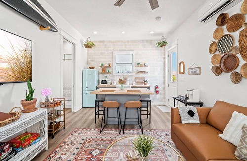 Sunset Cove Apartment | The Cocoa Boho Rooftop Retreat - 2 min walk to the beach!