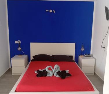 Las Galletas Apartment | The colorful house - Green Park