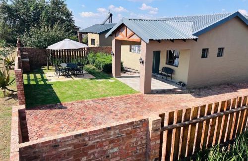 Polokwane Apartment | The Comfy Corner @ Skyfall Country Estate